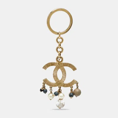 Pre-owned Chanel Cc Beads Faux Pearl Gold Tone Key Chain