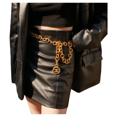 Pre-owned Chanel Cc Black Enamel Textured Gold Metal Charm Chain Link Waist Belt