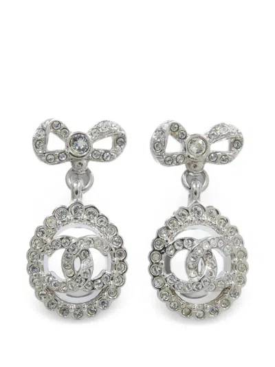 Pre-owned Chanel Cc Bow Earrings In Silver