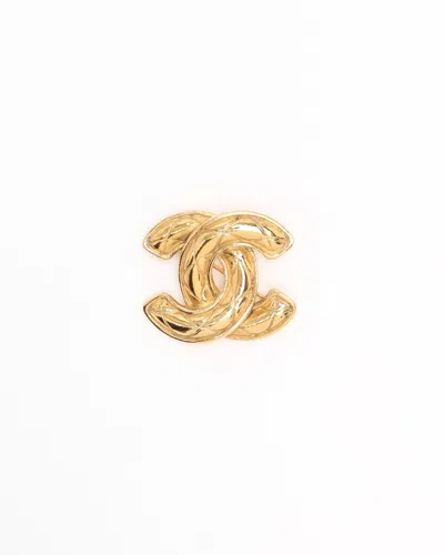 Pre-owned Chanel Cc Brooch In Gold
