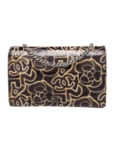 Pre-owned Chanel Cc Camellia Wallet On Chain In Black