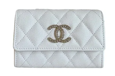 Pre-owned Chanel Cc Card Holder White (ap3187)