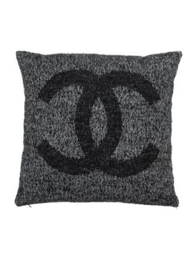 Pre-owned Chanel Cc Cashmere & Silk Throw Pillow In Black