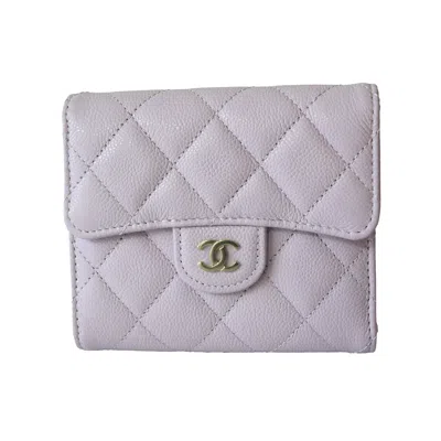 Pre-owned Chanel Cc Caviar Quilted Trifold Compact Flap Wallet With Zipped Light Purple