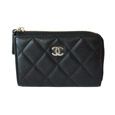 Pre-owned Chanel Cc Caviar Quilted Zipped Key Holder Case Black Gold