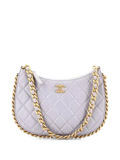 Pre-owned Chanel Cc Chain Around Quilted Lambskin Hobo Bag