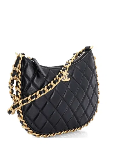 Pre-owned Chanel Cc Chain Around Quilted Lambskin Hobo Bag In Black