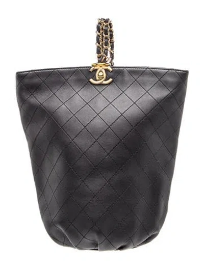 Pre-owned Chanel Cc Chain Bucket Backpack In Black