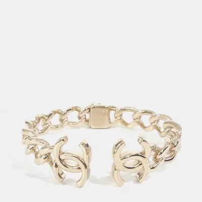 Pre-owned Chanel Cc Chain Link Cuff Gold Tone Bangle