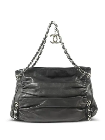 Pre-owned Chanel Cc Chain-link Shoulder Bag In Black