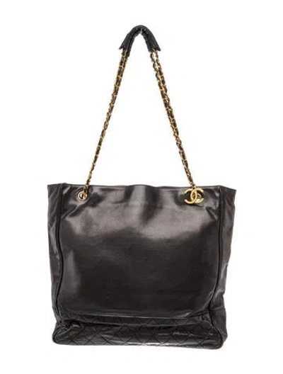 Pre-owned Chanel Cc Charm Tote In Black
