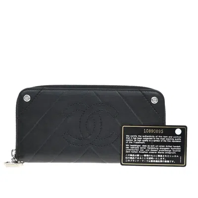 Pre-owned Chanel Cc Charm Zip Around Quilted Lambskin Black Leather Wallets Accessory ()