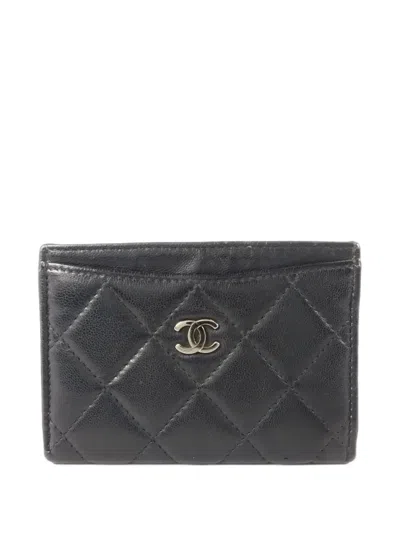 Pre-owned Chanel Cc Classic Diamond-quilted Card Holder In Black