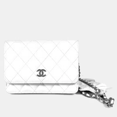 Pre-owned Chanel Cc Coco Mark Ruffle White Lambskin Wallet On Chain Bag
