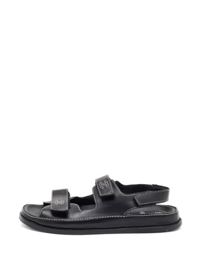 Pre-owned Chanel Cc Contrast-stitch Sandals In Black