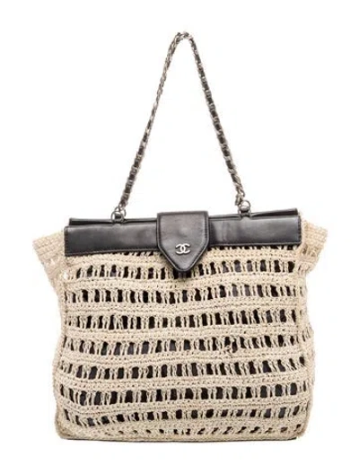 Pre-owned Chanel Cc Crochet Tote In Neutral