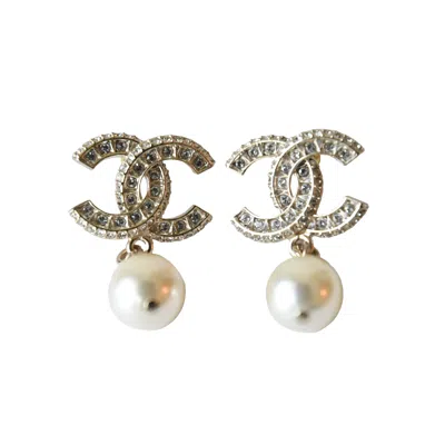 Pre-owned Chanel Cc Crystal Strass With Pearl Drop Earrings Gold