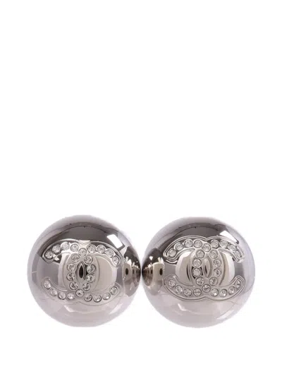 Pre-owned Chanel Cc Crystal-embellished Earrings In Silver