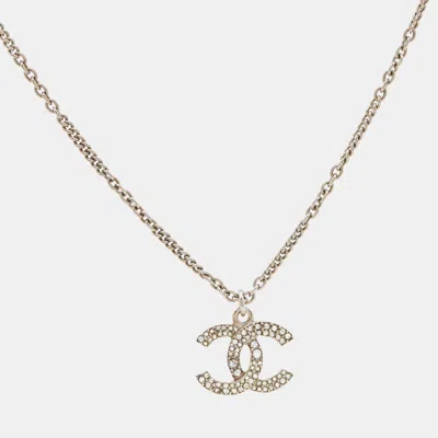 Pre-owned Chanel Cc Crystals Faux Pearl Silver Tone Necklace
