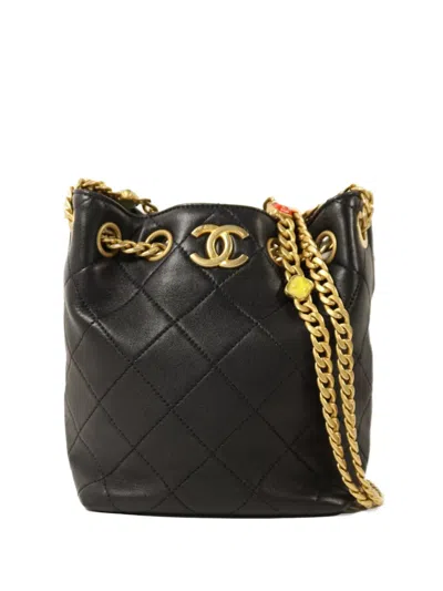 Pre-owned Chanel Cc Diamond-quilted Shoulder Bag In Black