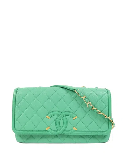 Pre-owned Chanel Cc Diamond-quilted Shoulder Bag In Green