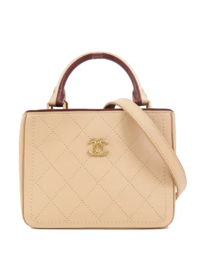 Pre-owned Chanel Cc Diamond-quilted Tote Bag In Neutral