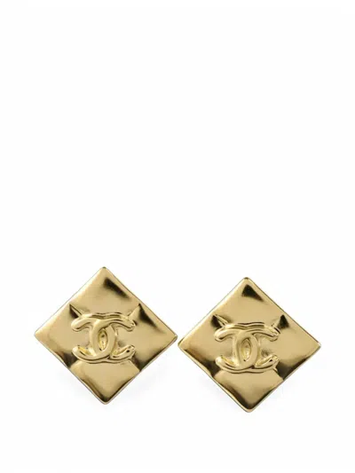 Pre-owned Chanel Cc Diamond-shaped Earrings In 金色