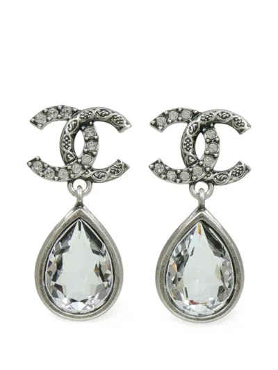Pre-owned Chanel Cc Drop Earrings In Silver