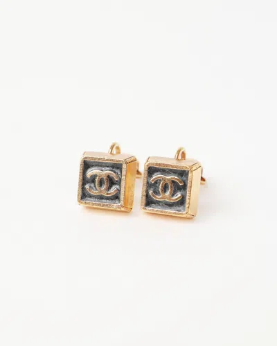 Pre-owned Chanel Cc Earrings