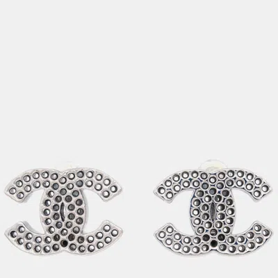 Pre-owned Chanel Cc Earrings Clip-on Silver