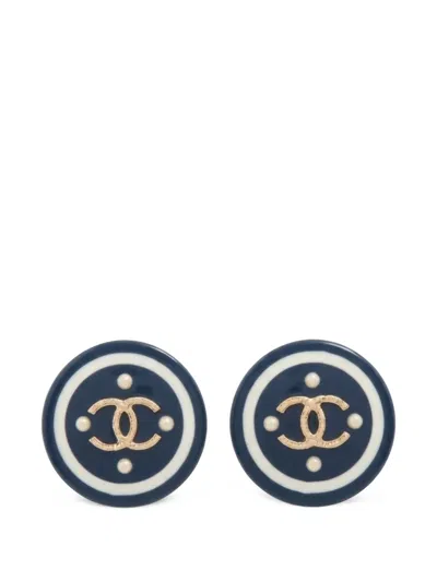 Pre-owned Chanel Cc Earrings In Gold