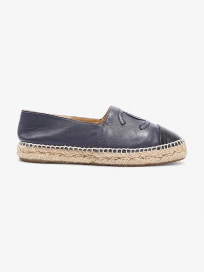 Pre-owned Chanel Cc Espadrilles / Leather In Blue