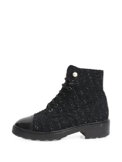Pre-owned Chanel Cc Faux-pearl Ankle Boots In Black