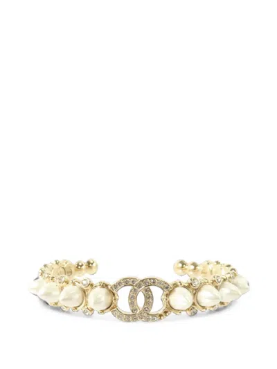 Pre-owned Chanel Cc Faux-pearl Bangle In Gold