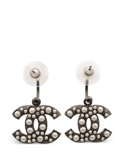 Pre-owned Chanel Cc Faux-pearl Earrings In Black