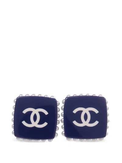 Pre-owned Chanel Cc Faux-pearl Earrings In Silver