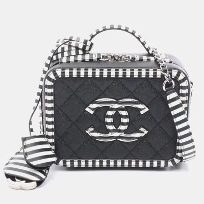 Pre-owned Chanel Cc Filigree Small Vanity Crossbody Chain Shoulder Bag Calfskin B & W In Black