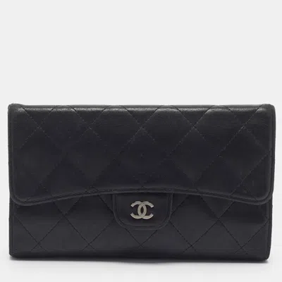 Pre-owned Chanel Cc Flap Black Quilted Leather Trifold Wallet