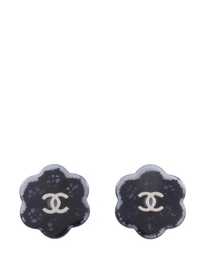 Pre-owned Chanel Cc Flower Earrings In Black