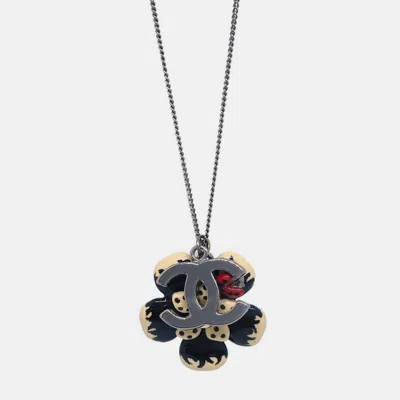 Pre-owned Chanel Cc Flower Ladybug Chain Necklace Pendant Silver Black