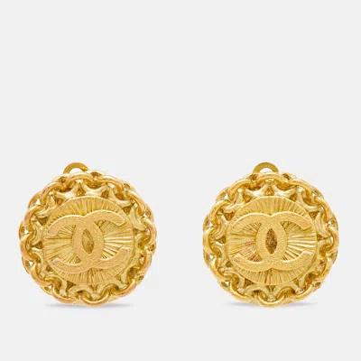 Pre-owned Chanel Cc Gold Tone Clip On Earrings