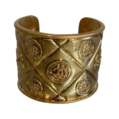 Pre-owned Chanel Cc Golden Bracelet In Multi
