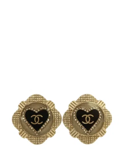 Pre-owned Chanel Cc Heart-motif Earrings In Gold