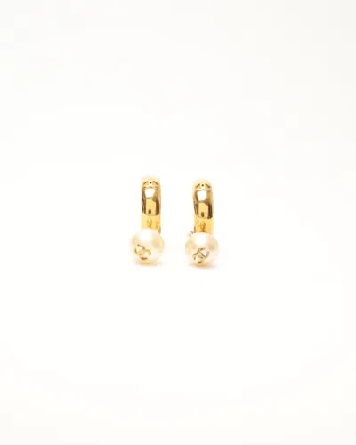 Pre-owned Chanel Cc Hoops With Pearl Earrings