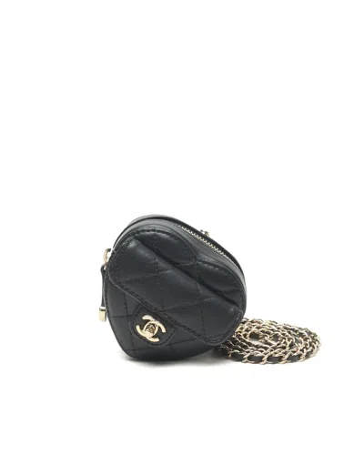 Pre-owned Chanel Cc In Love Heart Coin Purse On Chain In Black