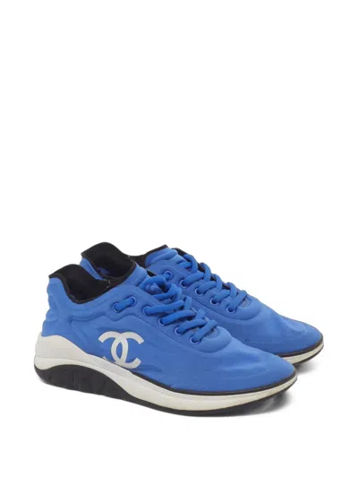 Pre-owned Chanel Cc Interlocking Sneakers In Blue