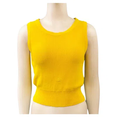 Pre-owned Chanel Cc Knitted Yellow Cropped Tank Top
