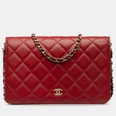 Pre-owned Chanel Cc Lambskin Pearl Wallet On Chain Bag In Red