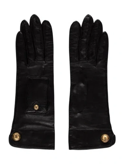 Pre-owned Chanel Cc Leather Gloves In Black