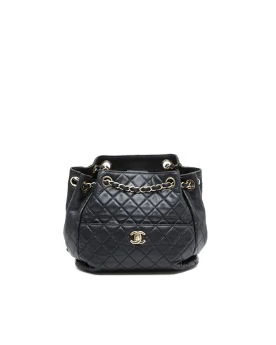 Pre-owned Chanel Cc Lock Bucket Bag In Black